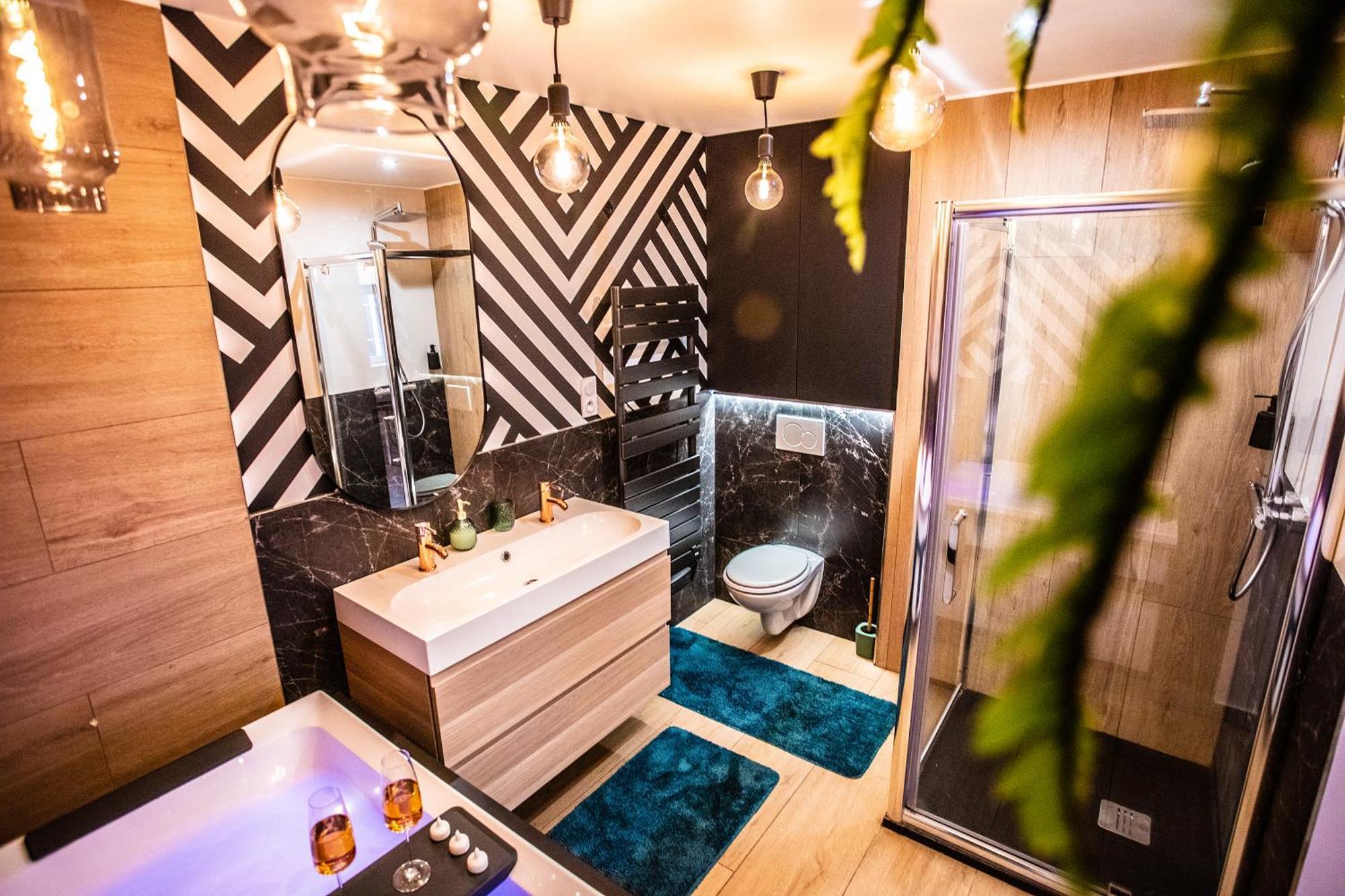 Apartment Tropical Jacuzzi Oasis - Terreaux Lyon